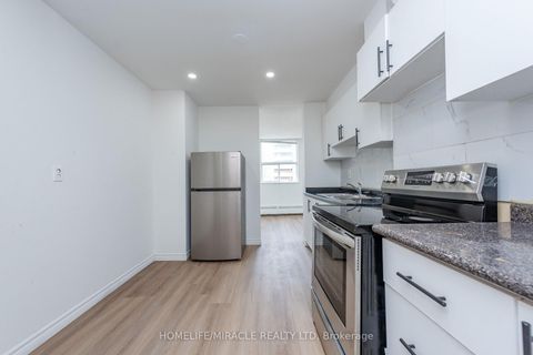 Photo 27 at 1910 - 2645 Kipling Avenue, Jamestown, Toronto