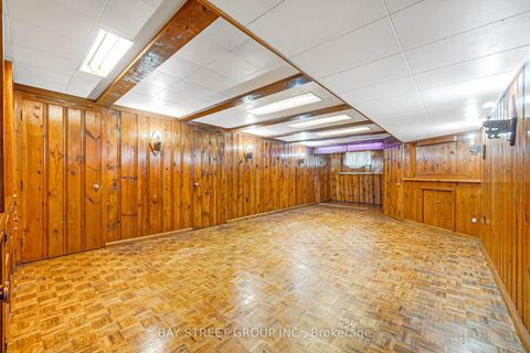 Photo 25 at 260 Moore Park Avenue, Newtonbrook West, Toronto