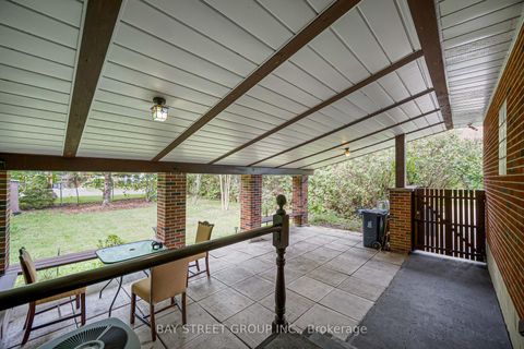 Photo 35 at 260 Moore Park Avenue, Newtonbrook West, Toronto