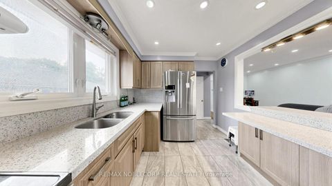 Photo 2 at 95 Snowood Court, Jane Heights, Toronto