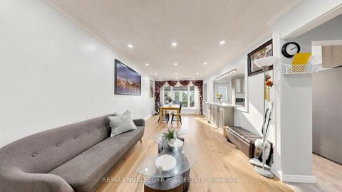Photo 7 at 95 Snowood Court, Jane Heights, Toronto
