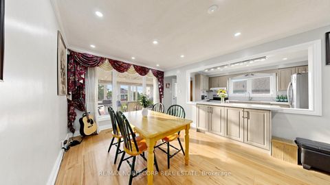 Photo 11 at 95 Snowood Court, Jane Heights, Toronto