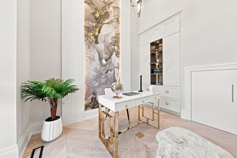 Photo 4 at 209 Sussex Avenue, Harding, Richmond Hill