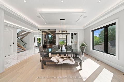 Photo 9 at 209 Sussex Avenue, Harding, Richmond Hill
