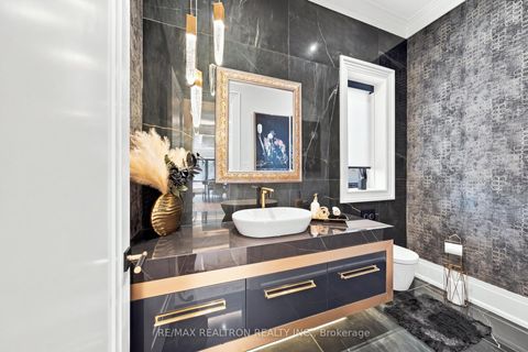 Photo 19 at 209 Sussex Avenue, Harding, Richmond Hill
