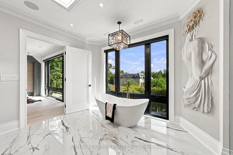 Photo 25 at 209 Sussex Avenue, Harding, Richmond Hill