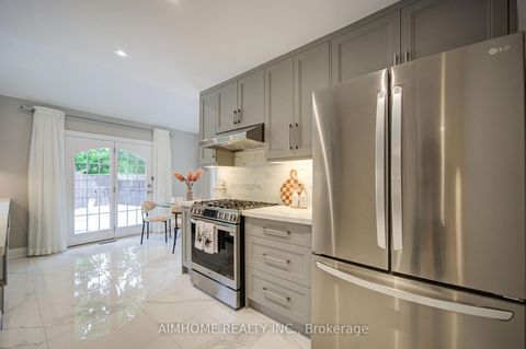 Photo 14 at 83 Houseman Crescent, North Richvale, Richmond Hill