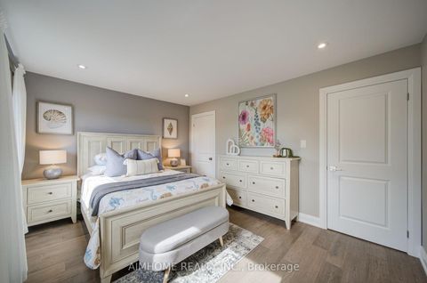 Photo 25 at 83 Houseman Crescent, North Richvale, Richmond Hill