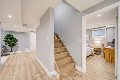 Photo 30 at 83 Houseman Crescent, North Richvale, Richmond Hill
