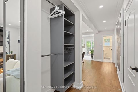 Photo 5 at 64 Cartier Crescent, Crosby, Richmond Hill