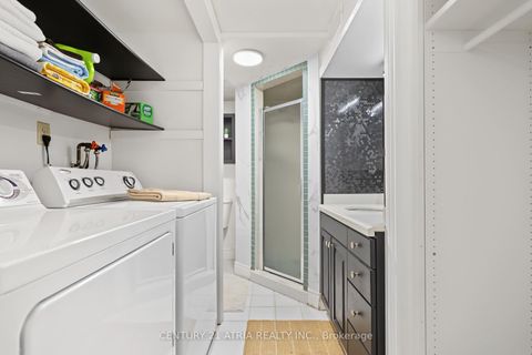 Photo 36 at 64 Cartier Crescent, Crosby, Richmond Hill