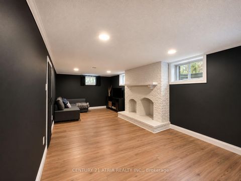 Photo 38 at 64 Cartier Crescent, Crosby, Richmond Hill
