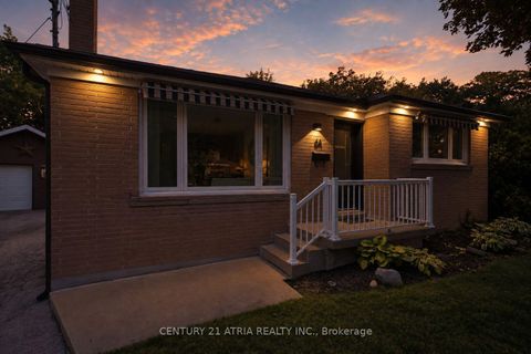 Photo 48 at 64 Cartier Crescent, Crosby, Richmond Hill