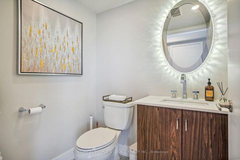 Photo 5 at PH5201 - 25 Telegram Mews, Waterfront Communities C1, Toronto