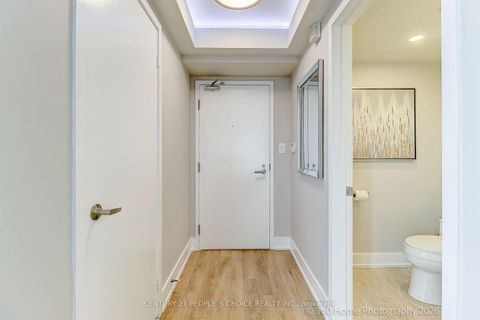 Photo 17 at PH5201 - 25 Telegram Mews, Waterfront Communities C1, Toronto