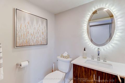 Photo 18 at PH5201 - 25 Telegram Mews, Waterfront Communities C1, Toronto