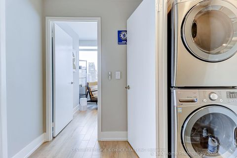 Photo 26 at PH5201 - 25 Telegram Mews, Waterfront Communities C1, Toronto