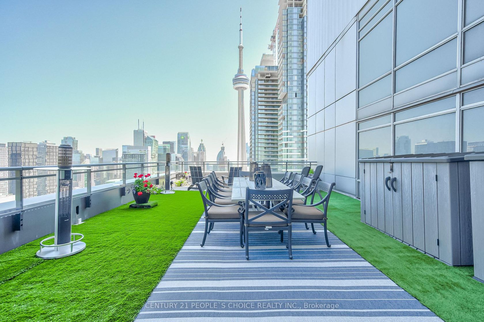 PH5201 - 25 Telegram Mews, Waterfront Communities C1, Toronto photo number 2