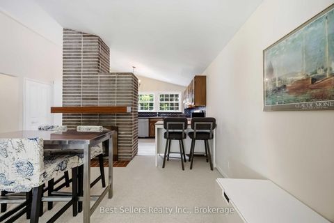 Photo 8 at 5 Benfrisco Crescent, Woburn, Toronto