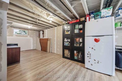 Photo 21 at 5 Benfrisco Crescent, Woburn, Toronto
