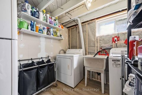 Photo 27 at 5 Benfrisco Crescent, Woburn, Toronto