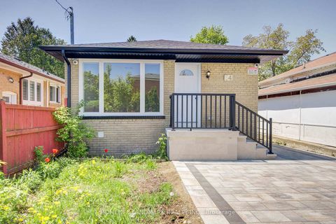Photo 3 at 64 Laurel Avenue, Kennedy Park, Toronto