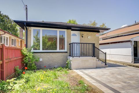 Photo 4 at 64 Laurel Avenue, Kennedy Park, Toronto