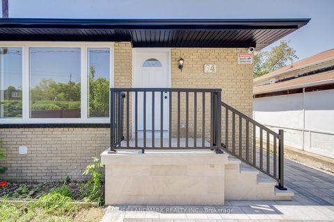 Photo 5 at 64 Laurel Avenue, Kennedy Park, Toronto