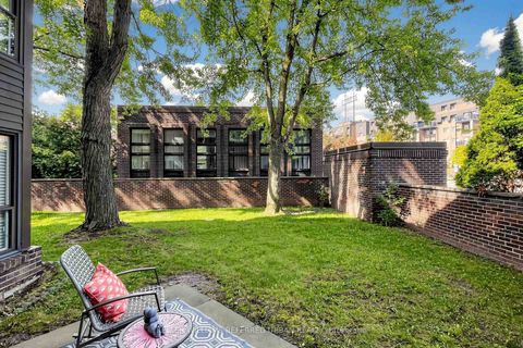 Photo 43 at 10 TURRET HILLWAY Way, Hillcrest Village, Toronto