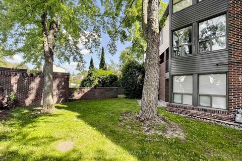 Photo 44 at 10 TURRET HILLWAY Way, Hillcrest Village, Toronto