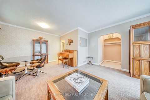 Photo 7 at 13 Graylee Avenue, Eglinton East, Toronto