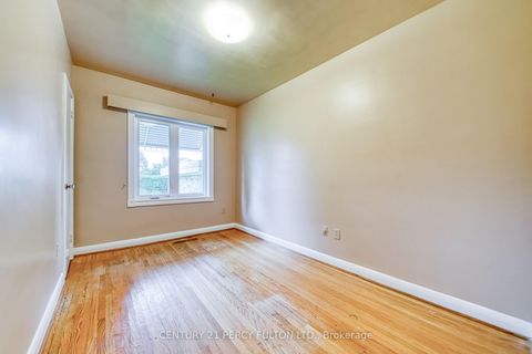 Photo 17 at 13 Graylee Avenue, Eglinton East, Toronto