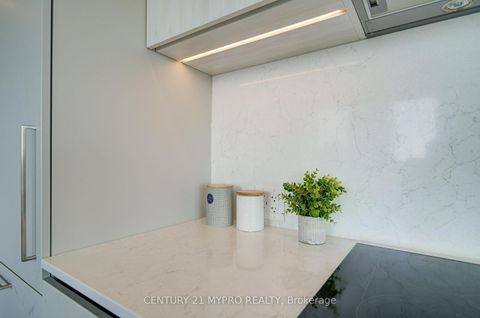 Photo 10 at 2809 - 609 Sherbourne Street, North St. James Town, Toronto