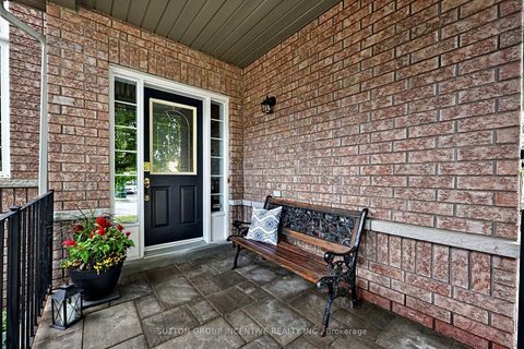 Photo 2 at 23 Prince Of Wales Drive, Shore, Barrie