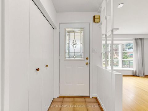 Photo 3 at 219 Lynedock Crescent, Donalda, Toronto