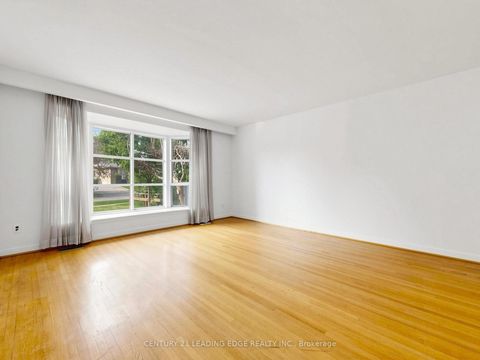 Photo 4 at 219 Lynedock Crescent, Donalda, Toronto