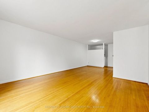 Photo 7 at 219 Lynedock Crescent, Donalda, Toronto