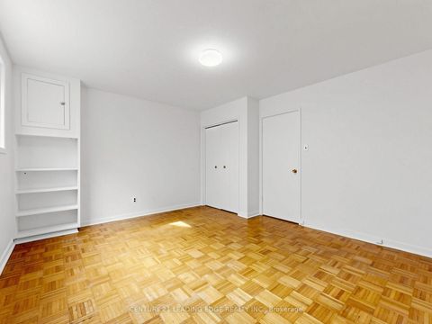 Photo 19 at 219 Lynedock Crescent, Donalda, Toronto