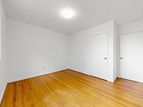 Photo 33 at 219 Lynedock Crescent, Donalda, Toronto