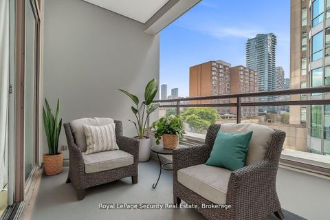 Photo 22 at 403 - 980 Yonge Street, Annex, Toronto