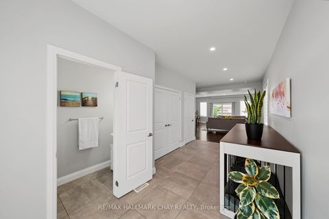 Photo 5 at 36 Lowry Court, Edgehill Drive, Barrie