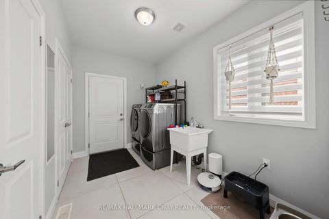 Photo 18 at 36 Lowry Court, Edgehill Drive, Barrie