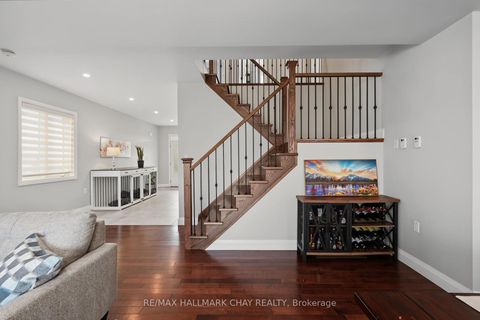 Photo 19 at 36 Lowry Court, Edgehill Drive, Barrie