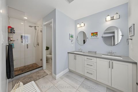 Photo 24 at 36 Lowry Court, Edgehill Drive, Barrie