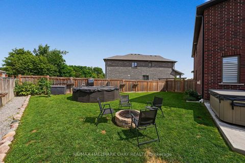 Photo 35 at 36 Lowry Court, Edgehill Drive, Barrie
