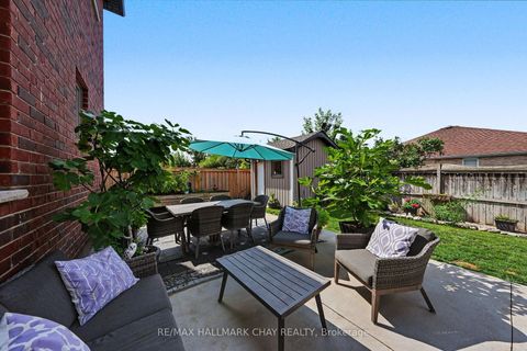 Photo 37 at 36 Lowry Court, Edgehill Drive, Barrie