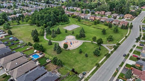 Photo 40 at 36 Lowry Court, Edgehill Drive, Barrie