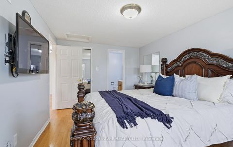 Photo 18 at 33 Rangeley Drive, Rouge E11, Toronto