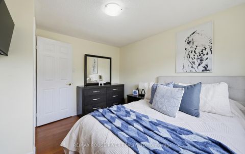 Photo 21 at 33 Rangeley Drive, Rouge E11, Toronto