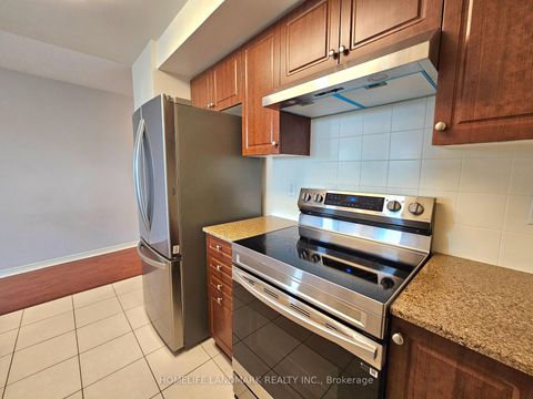 Photo 3 at 812 - 503 Beecroft Road, Willowdale West, Toronto